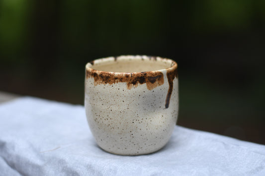 Pinch Cup